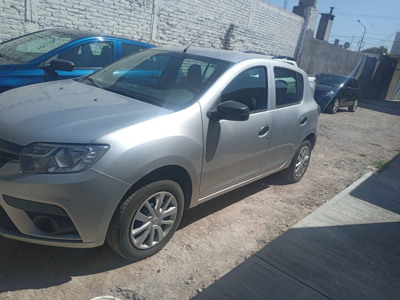 Foto de Renault SANDERO PH2 LIFE 1.6